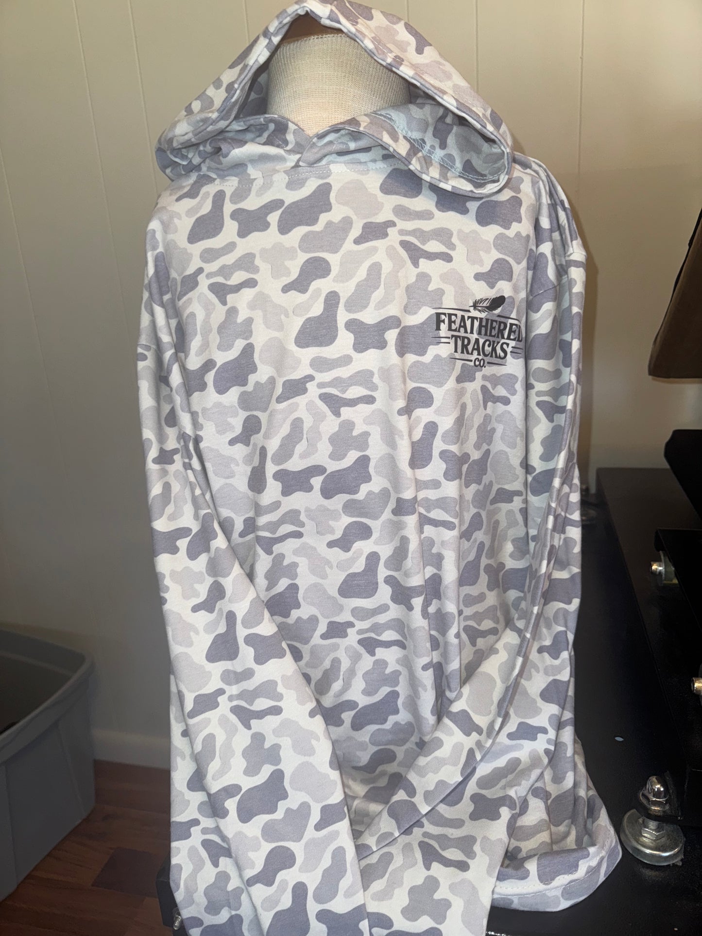 Light - Washed Camo LS Hoodie